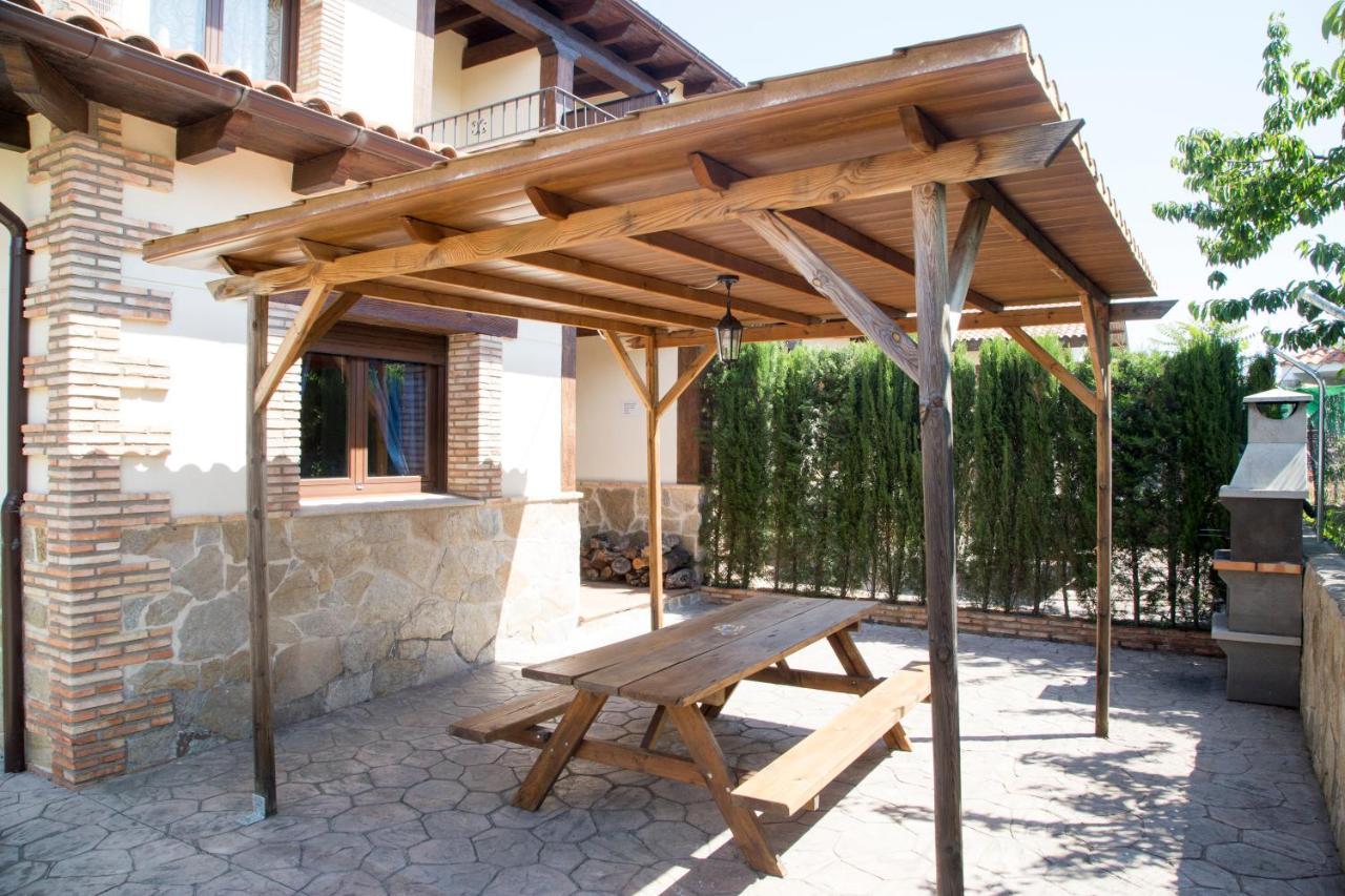 Casas Rurales El Caminante Aldeanueva del Camino Luaran gambar